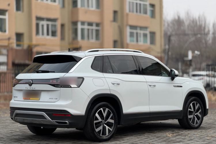 Used Volkswagen Tayron 2023 300TSI Two-Wheel-Drive Luxury Plus Advanced Edition
