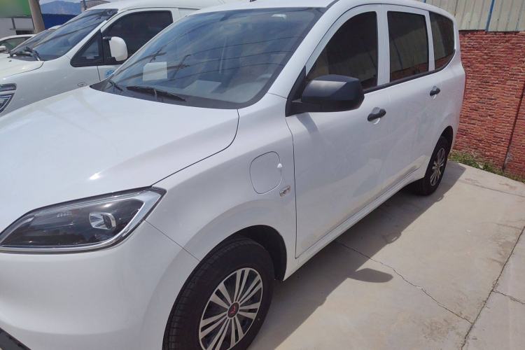 Used Wuling Hongguang New Energy 2024 All-Electric Model 300KM Practical Version