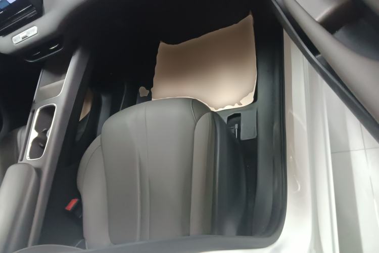 Used Roewe D6 2025 450 km Premium Edition
