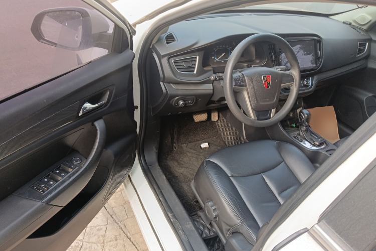 Used Roewe 360 2015 1.5L Automatic Luxury Edition
