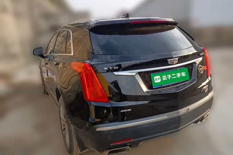 Used Cadillac XT5 2016 28T Four-Wheel Drive Luxury Model Rear Left 45 Deg