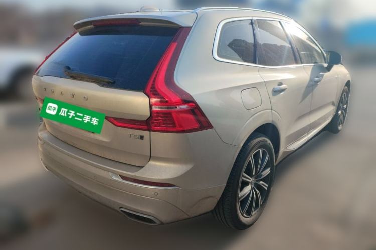 Used Volvo XC60 2021 T5 4x4 Smart Luxury Edition Rear Right 45 Deg