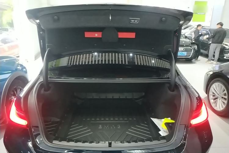 Used BMW 3 Series 2025 330Li M Sport Shadowline Package Trunk