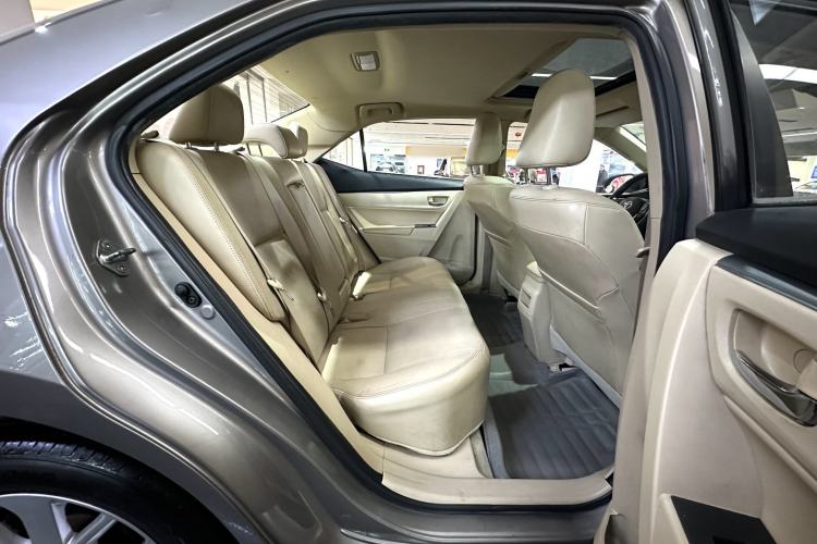 Used Toyota Corolla 2014 1.6L CVT GLX-i
