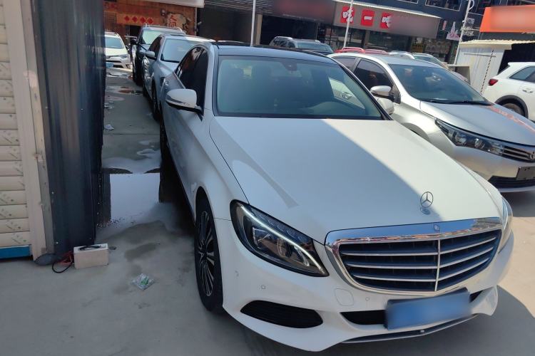 Used Mercedes-Benz C-Class 2016 C 200 L