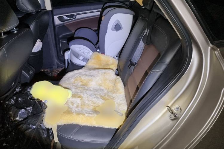 Used Geely Auto Emgrand GL 2019 1.4T CVT Prestige Smart Edition Left Rear Seat