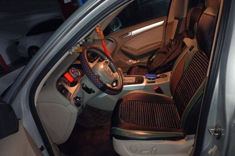 Used Audi A4L 2012 2.0 TFSI automatic standard version