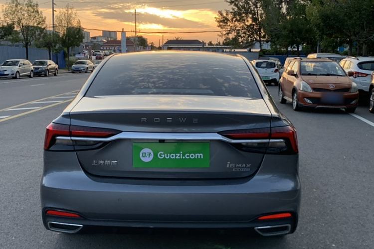 Used Roewe i6 MAX 2020 300TGI Automatic Cool & Stylish Skyroof Edition
