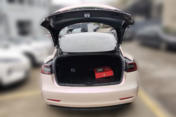 Used Tesla Model 3 2022 Rear-Wheel-Drive Version Trunk