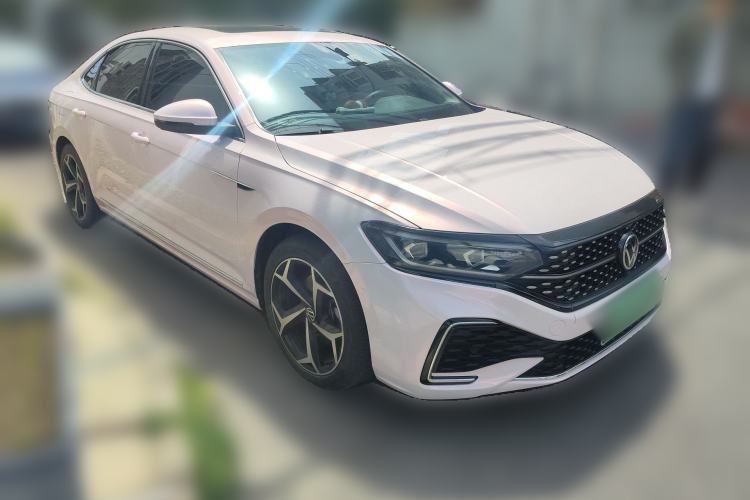 Used Volkswagen Passat 2024 380TSI Starry Luxury Edition