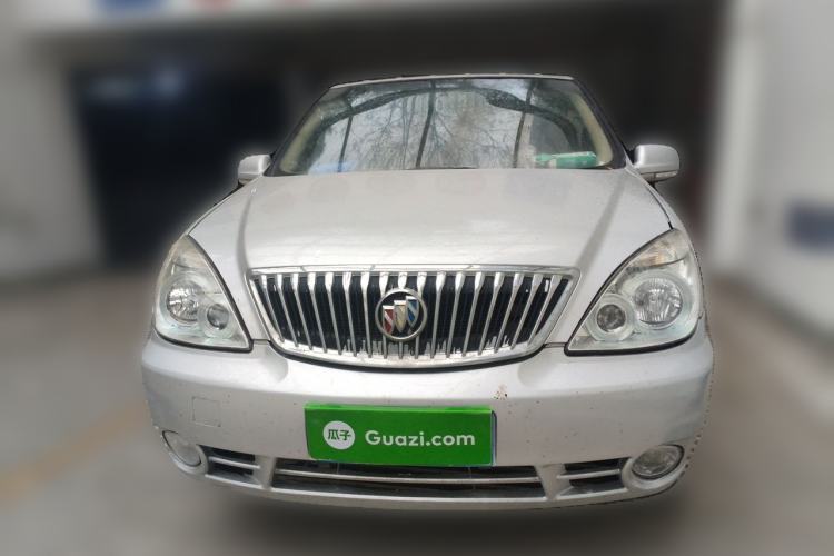 Used Buick GL8 2014 2.4L Classic Edition Front