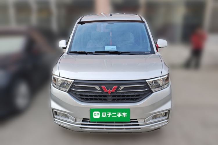 Used Wuling Hongguang V 2021 1.5L Enjoyment Edition LAR
