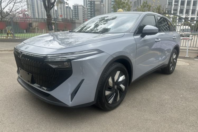 Used Venucia V DD-i 2023 60km iD Version