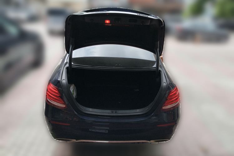 Used Mercedes-Benz E-Class 2019 E 300 L Sporty and Stylish Model
