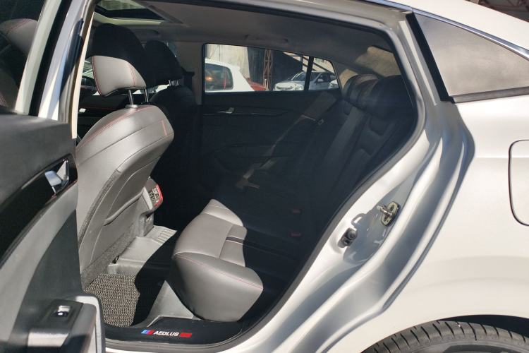 Used Dongfeng Aeolus Yixuan 2021 230T Automatic Chasing Shadow Edition