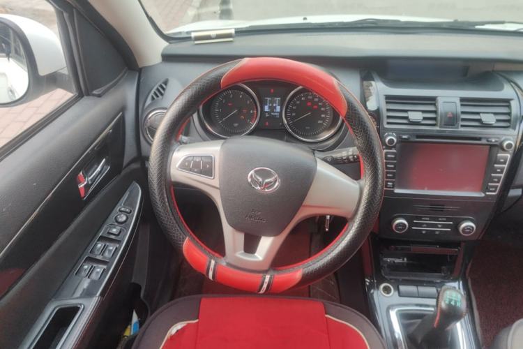 Used HYOSOW S3 2016 1.5L Manual Luxury Edition China IV Emission Standard