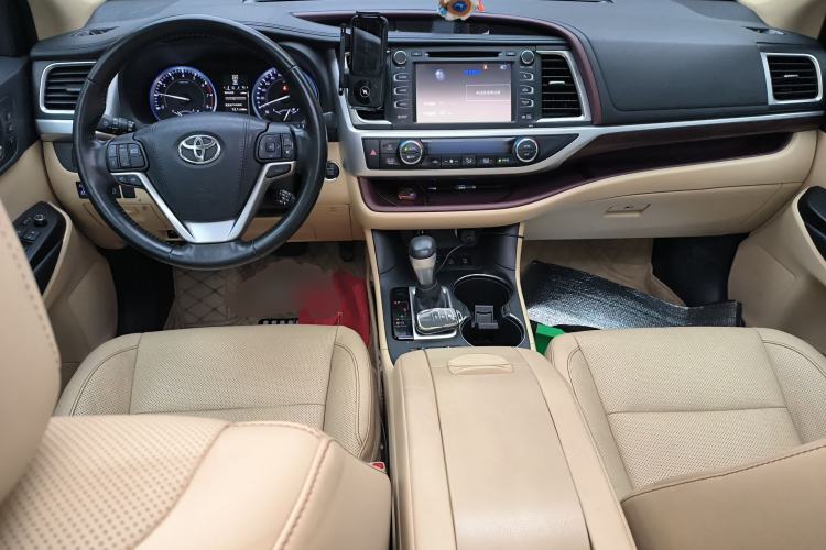 Used Toyota Highlander 2015 2.0T Four-Wheel Drive Ultimate Edition 7-Seater
