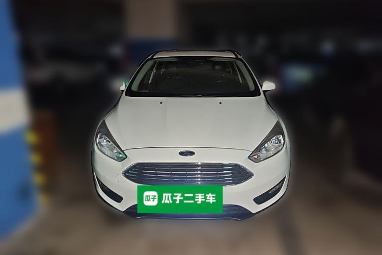 Used Ford Focus 2018 Sedan Classic 1.6L Automatic Trendy SmartDrive Edition