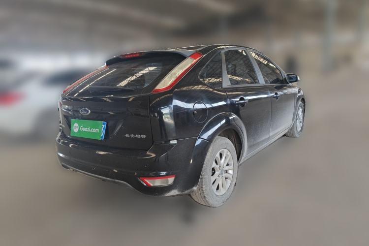 Used Ford Focus 2013 Hatchback Classic 1.8L Automatic Base Model Rear Right 45 Deg