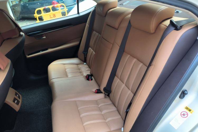 Used Lexus ES 2015 200 Elite Edition
