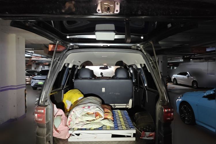 Used FORTHING Lingzhi 2024 M5 1.6L Standard 5-Seater CNG