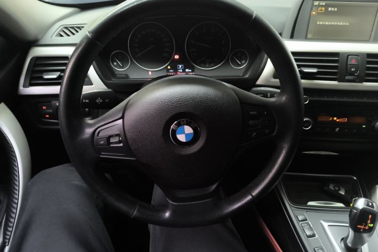 Used BMW 3 Series 2014 320Li Fashion Model
