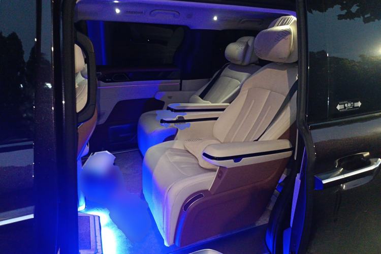 Used BYD Xia 2025 DM-i 1.5T 180km Excellence Model Left Rear Seat