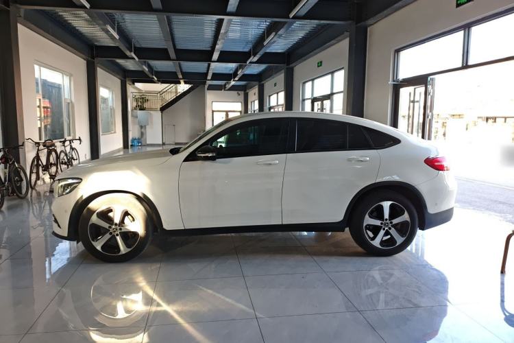 Used Mercedes-Benz GLC Coupe 2018 GLC 200 4MATIC Coupe SUV
