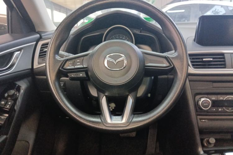 Used Mazda Mazda 3 Axela 2017 Sedan 1.5L Automatic Luxury Model Emission Standard China V

