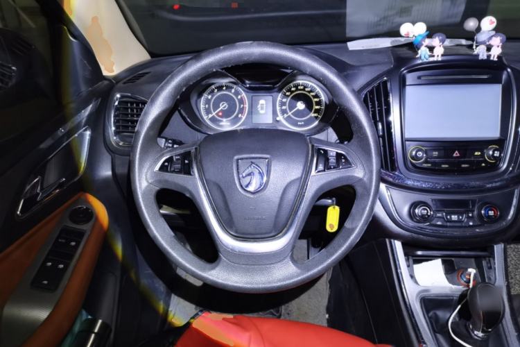 Used Baojun 560 2015 1.8L Manual Elite Edition