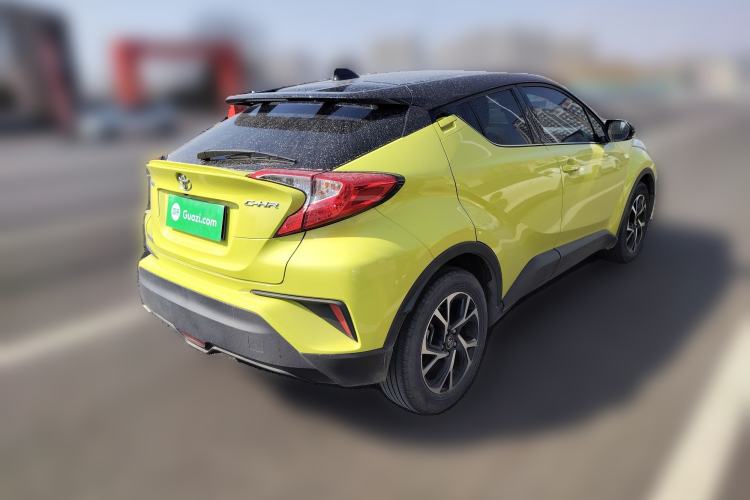 Used Toyota C-HR 2018 2.0L Leading with Sunroof China V Standard