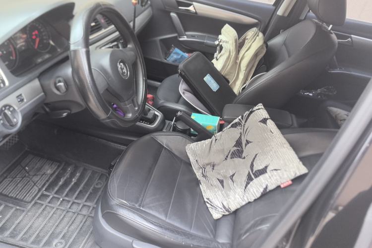 Used Volkswagen Lavida 2013 Restyled Classic 1.6L Automatic Comfort Edition Left Front Seat