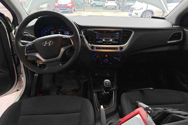 Used Hyundai Verna (new generation) 2020 1.4L Manual GLS Cool Edition