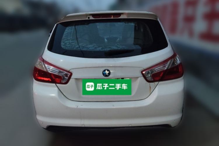 Used Venucia R50 2013 1.6L Manual Luxury Edition Rear