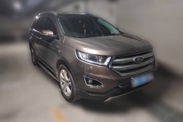 Used Ford Edge 2016 EcoBoost 245 Two-Wheel-Drive Titanium 7-Seater
