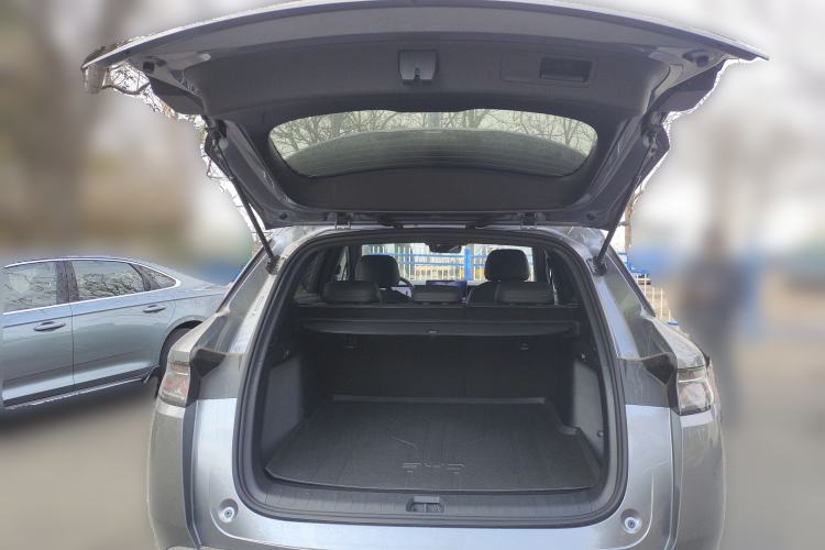 Used BYD Song L DM-i 2025 Intelligent Driving Version 112 km Leading Trim Trunk