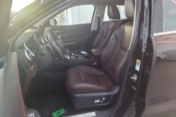 Used Wey VV5 2019 1.5T Two-Wheel Drive Color Pioneer
