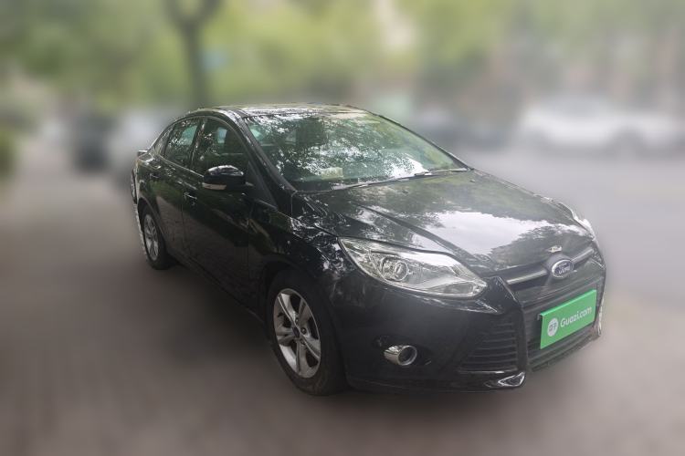 Used Ford Focus 2012 Sedan 1.6L Automatic Fashion Edition
