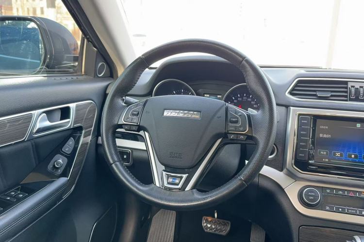 Used Haval H6 Coupe 2015 Blue Label 2.0T Automatic Two-Wheel Drive Prestige Model
