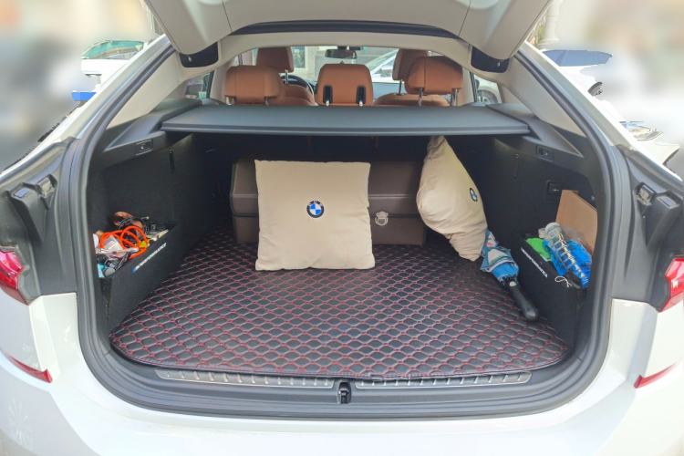 Used BMW 6 Series GT 2021 630i Luxury Design Package Trunk