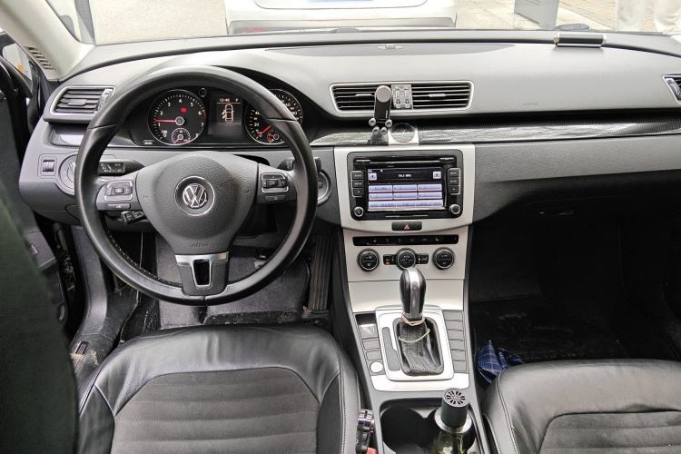 Used Volkswagen Magotan 2015 Facelift 1.8TSI Luxury Model