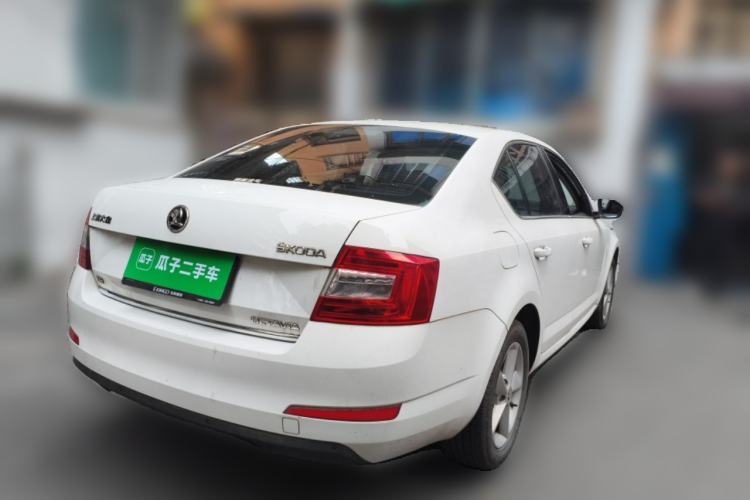 Used Skoda Octavia 2015 1.4TSI DSG Yijun Edition
