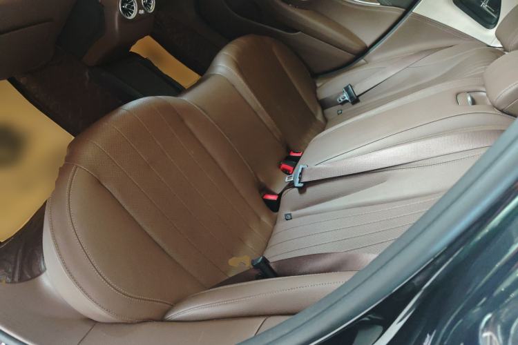 Used Mercedes-Benz E-Class 2019 E 300 L Stylish Model
