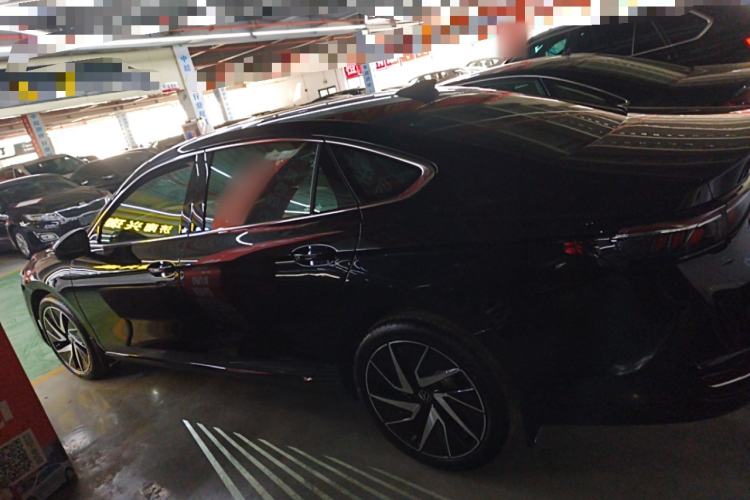 Used Volkswagen Magotan 2026 380TSI DSG Prestige Package—Daimai Package Exterior 3