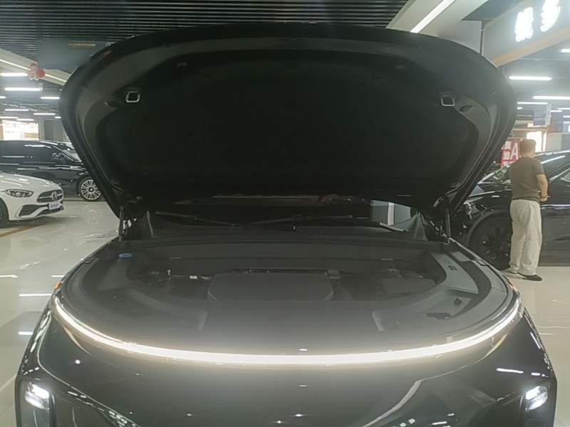 Used Li Auto L9 2022 Max model — 19