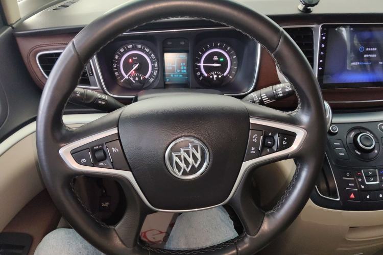 Used Buick GL8 2017 25S Prestige Version China V Standard
