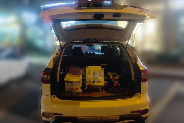 Used BYD S7 2015 2.0T Upgraded Automatic Luxury Version Trunk