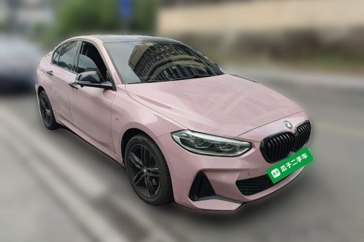 Used BMW 1 Series 2022 120i M Sport Night Edition Front Right 45 Deg