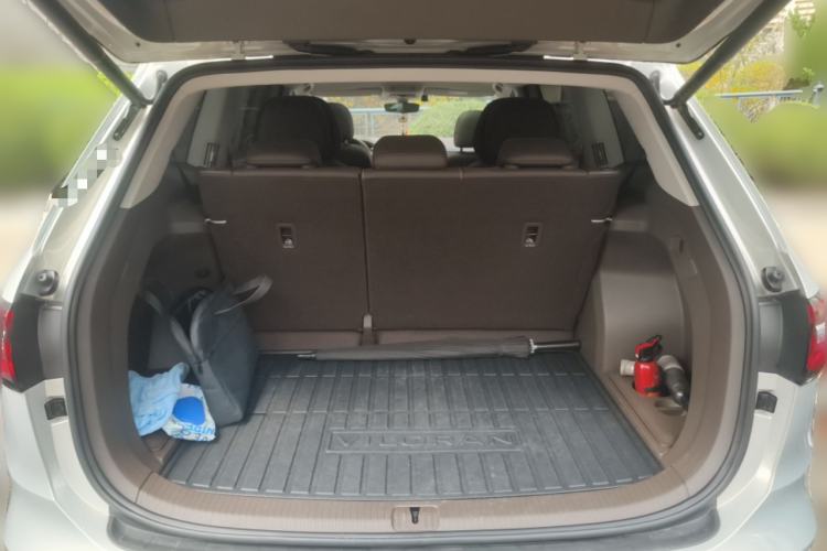 Used Volkswagen Viloran 2023 380TSI Prestige Edition