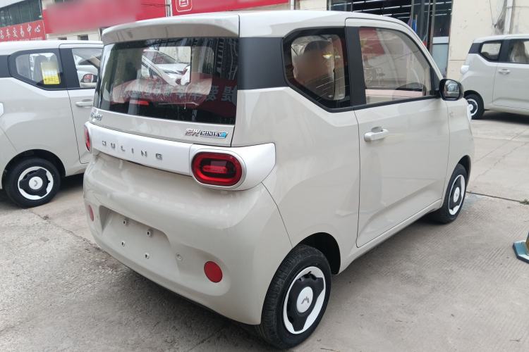 Used Wuling Hongguang MINIEV 2024 3rd Generation 215km Youth Edition

